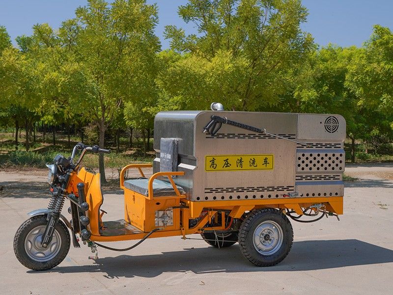 不銹鋼后掀背電動(dòng)三輪高壓清洗車(800L)Q4